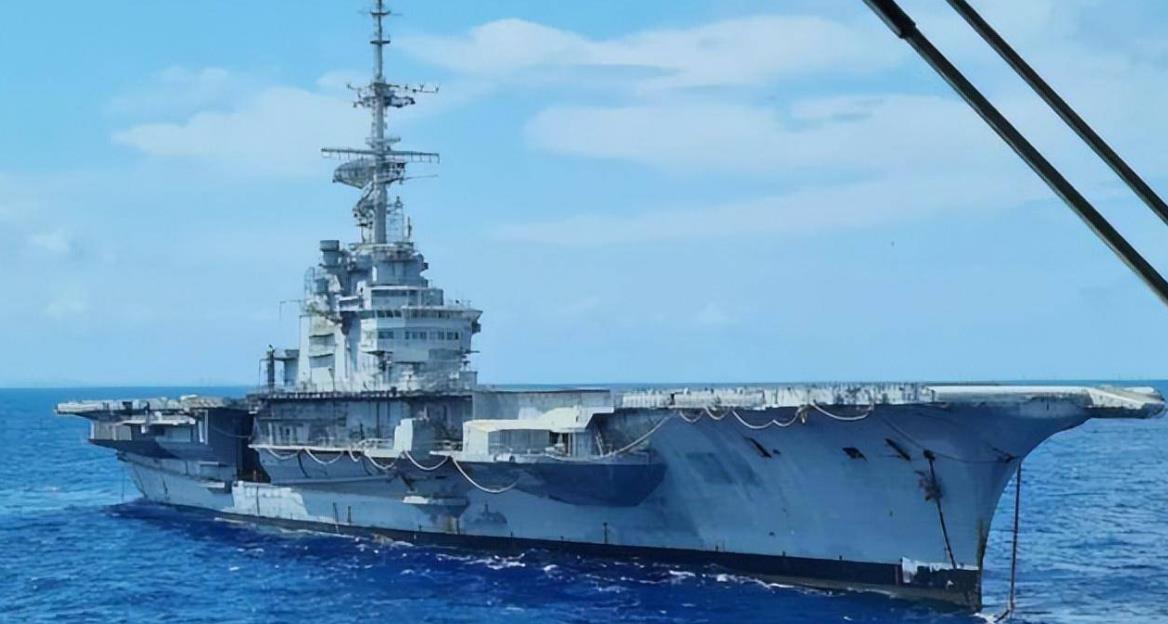 瓦良格号回国十亿过路费交了吗,瓦良格号回国哪个国家帮忙