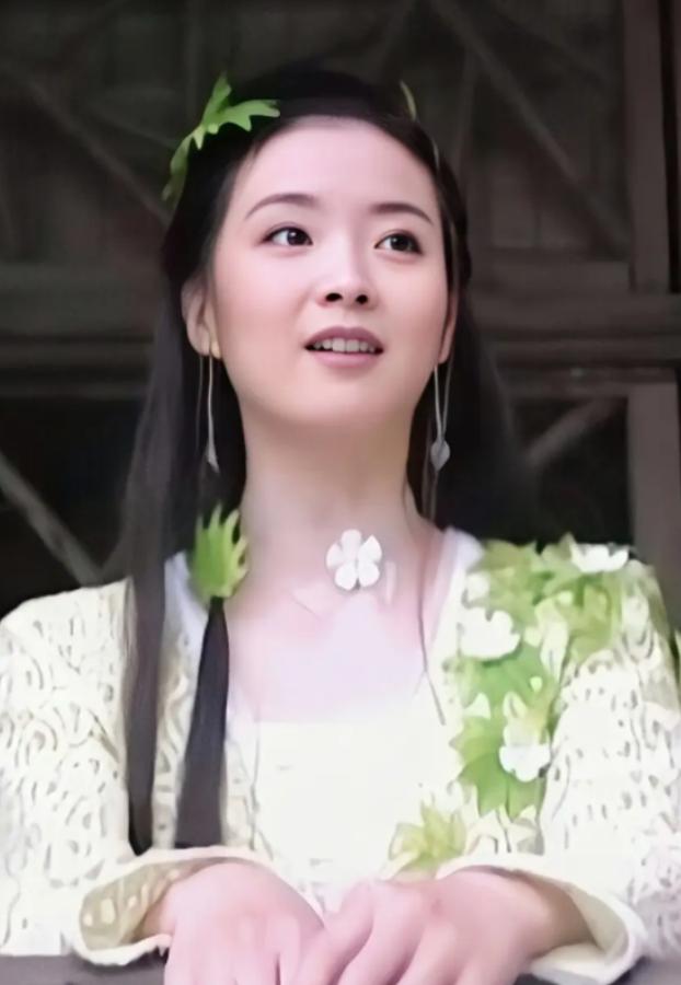 相学五官富贵相,五官好看富贵的美女