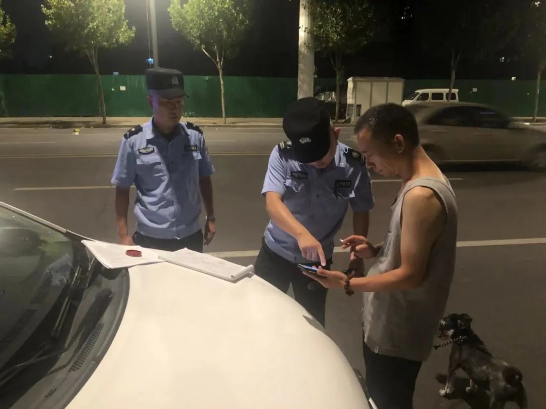夏季治安打击整治“百日行动”丨尽锐出战!河南洛阳公安全力开展夏夜治安巡查宣防第二次集中统一行动