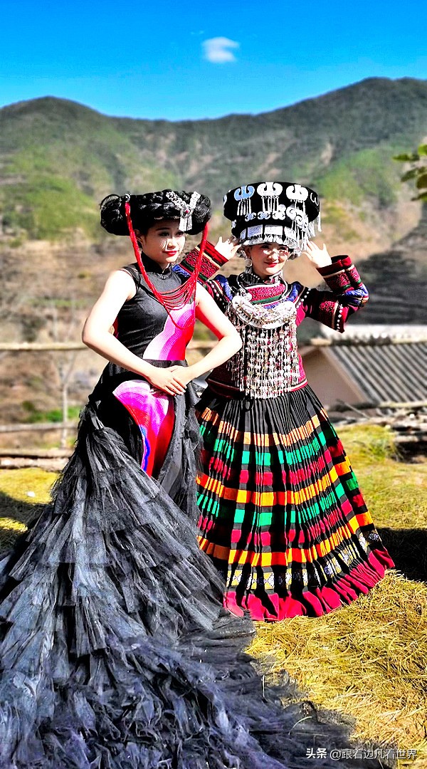 千年彝装，一赛千年“世界最古老的乡村T台”