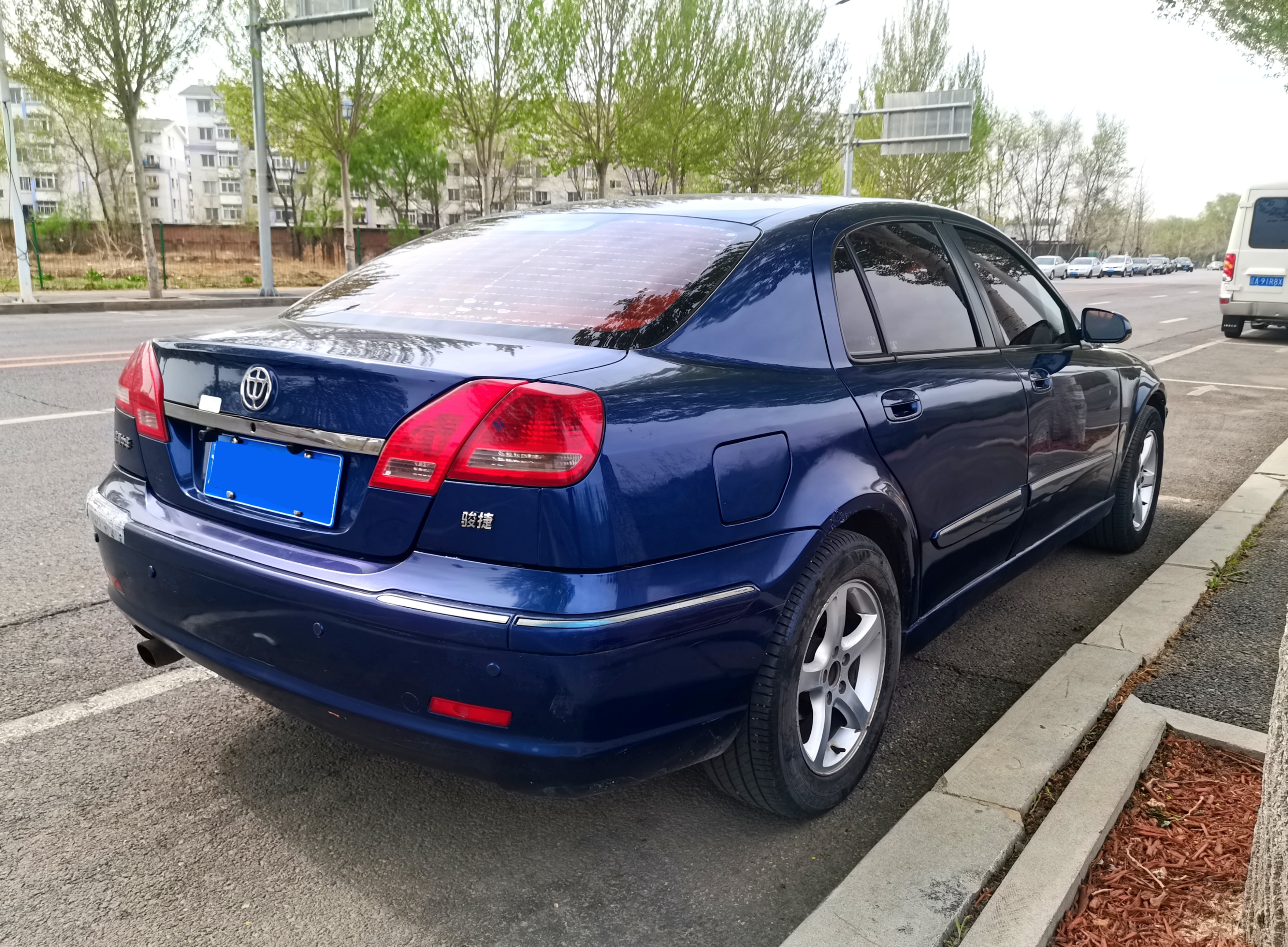 华晨中华旗下车型,华晨明星