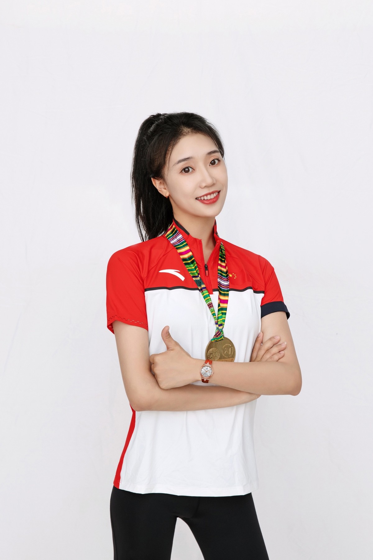 艺术体操冠军舒思瑶,艺术体操世界冠军舒思瑶的运动服