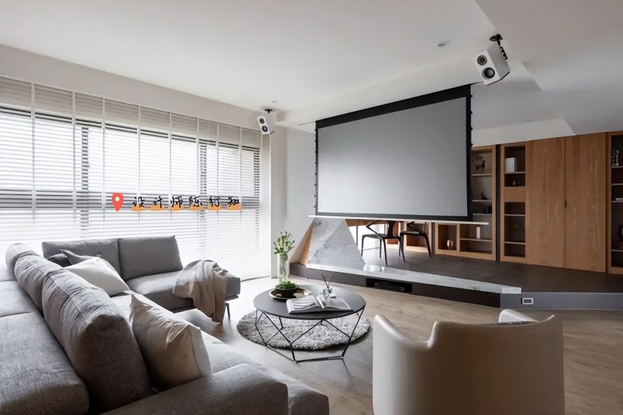 房子还没装修的客厅有必要装吗,装房子四房好还是三房好