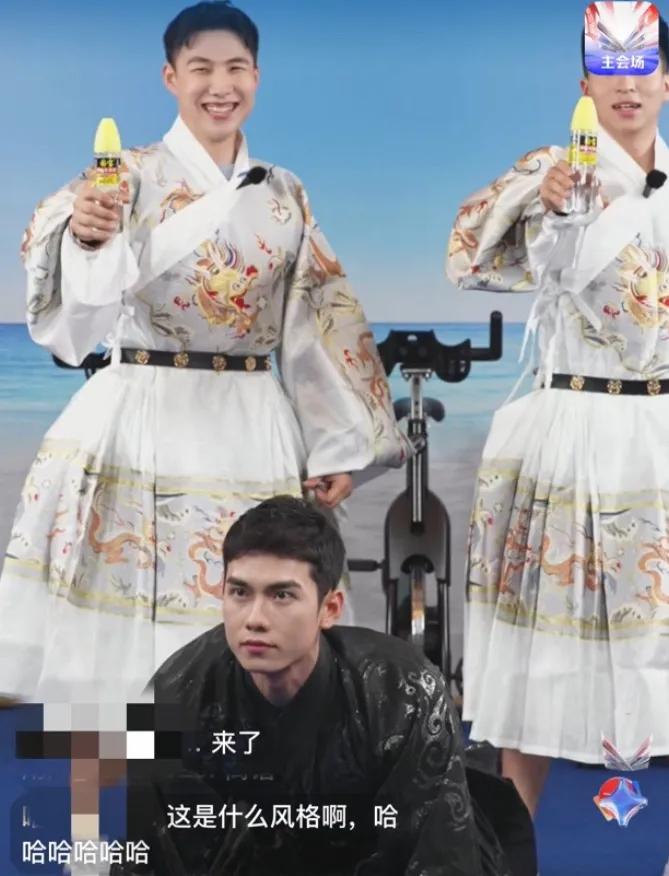 梅西一人一城视频,梅西一个人带动热门