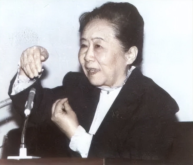 吴健雄登上美国永久纪念邮票封面,吴健雄原子弹