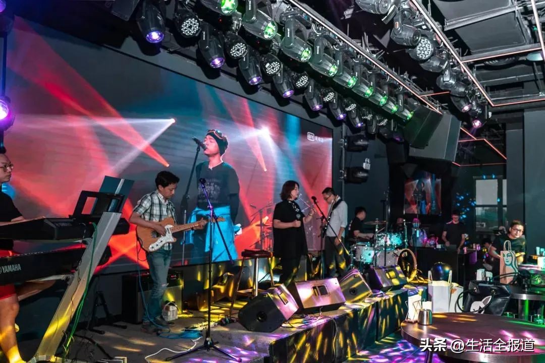 浪花攻略,楚河汉街有什么值得玩的吗