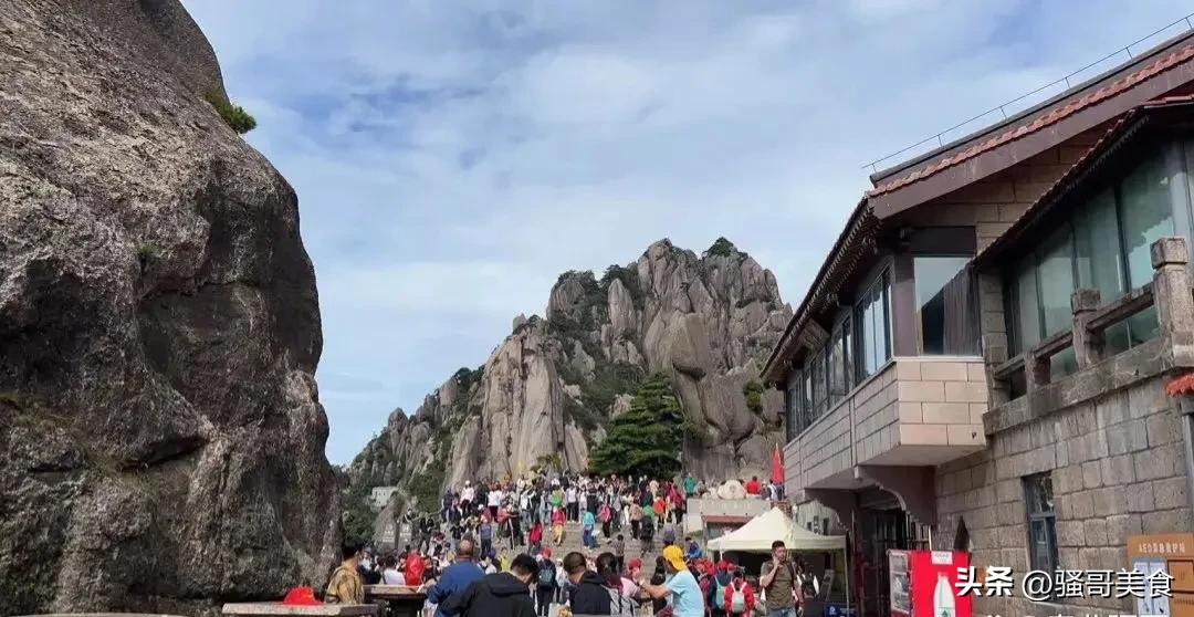 理发师惨遭离婚，转店买车游黄山，放飞自我