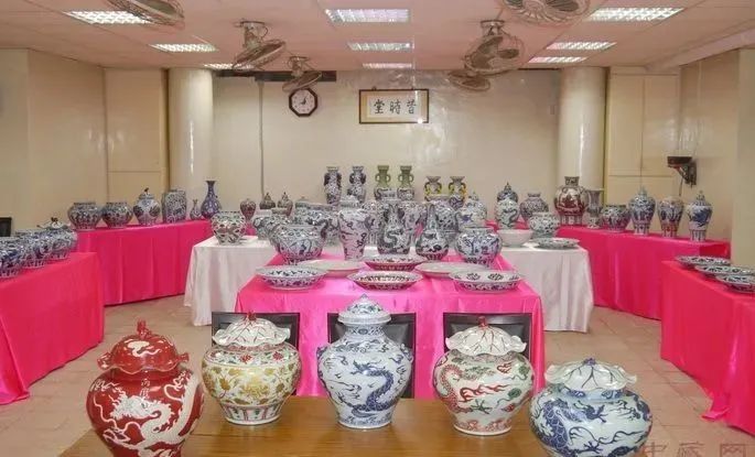 假冒景德镇瓷器骗局,假冒青花瓷文物