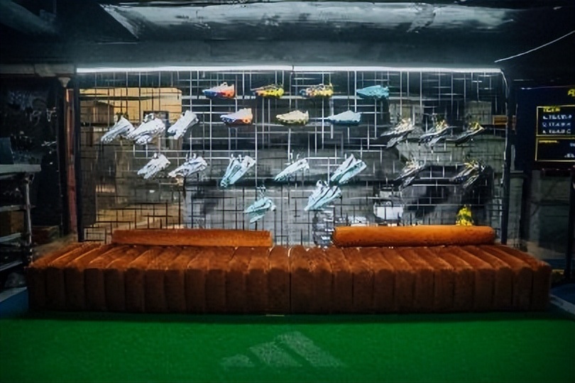 adidas鍚堜綔涓婃捣,adidas瓒崇悆娼祦