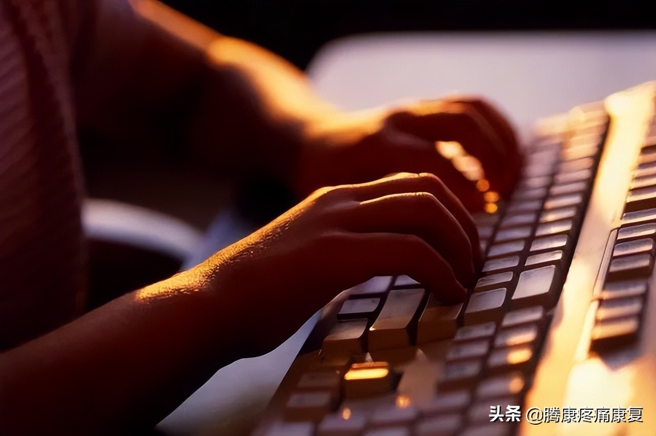 前臂疼痛，这五个动作就能缓解