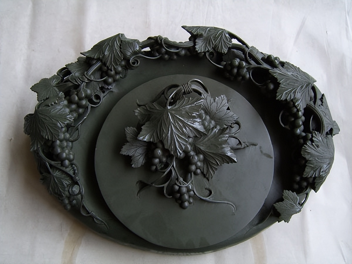 蛊虫能控制死人么,蛊虫能长生吗