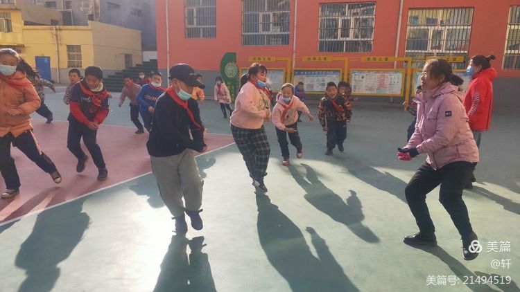 趁年少不负热爱—记桥头第一小学2021年秋季社团验收活动