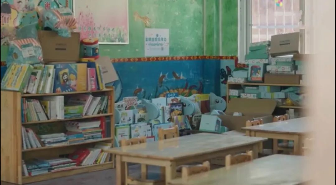 不能让留守儿童承受的苦,留守儿童和漂泊父母的苦