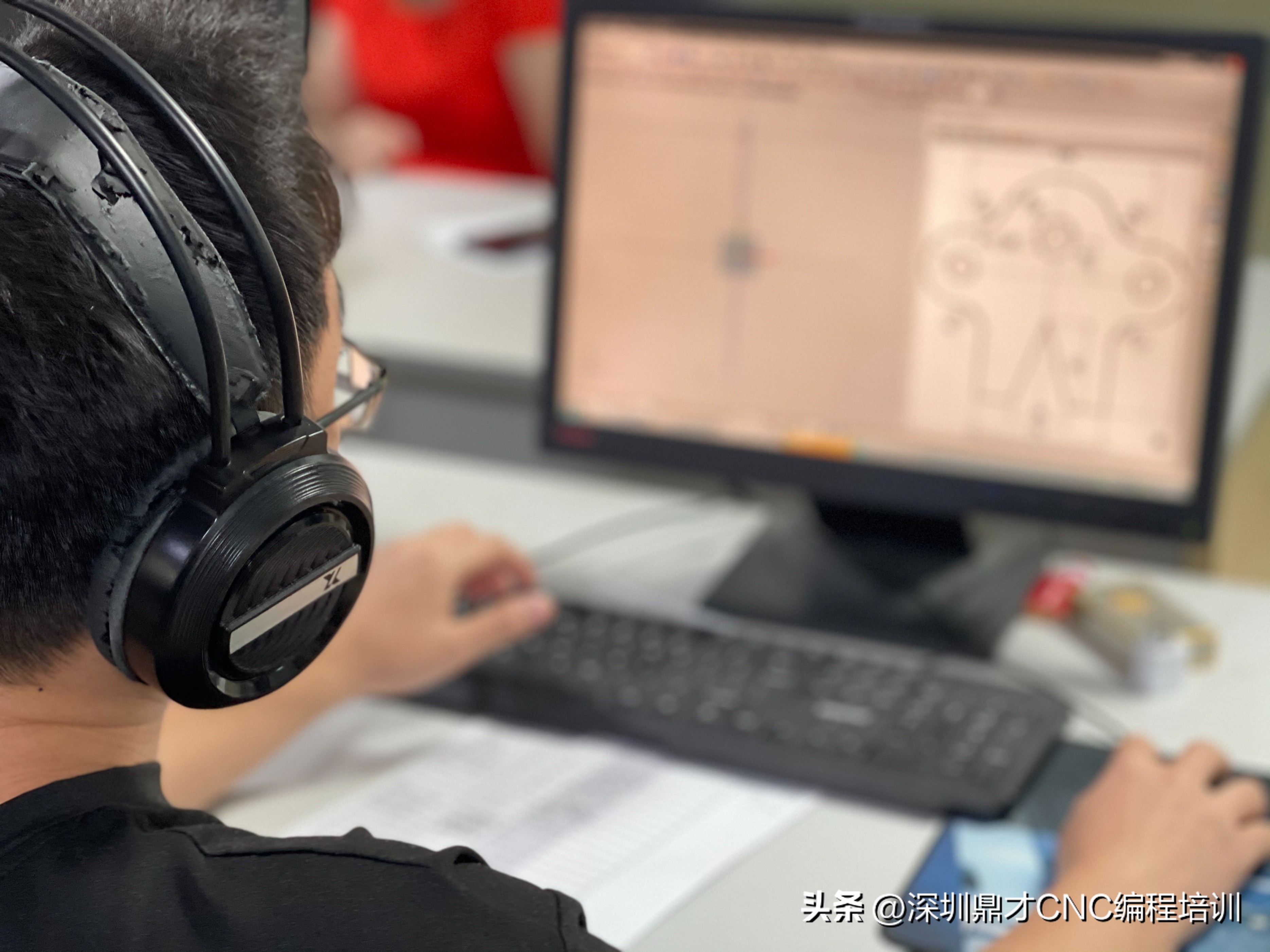 深圳公明ug模具设计培训视频教程,余姚ug模具数控培训推荐优质点的