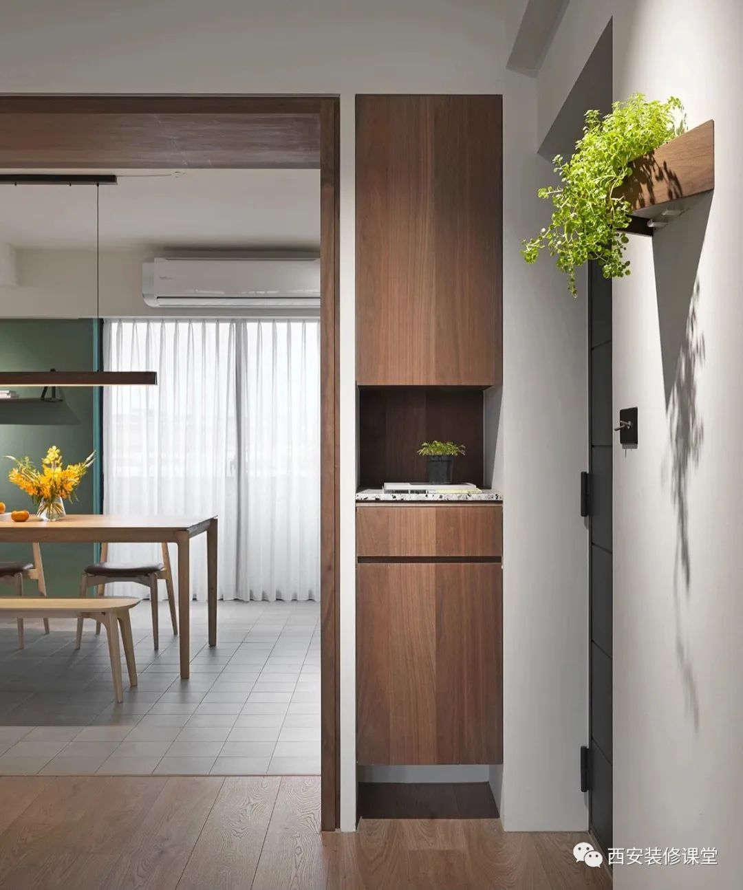 小户型鞋柜做在哪里最合适,进门鞋柜小点的