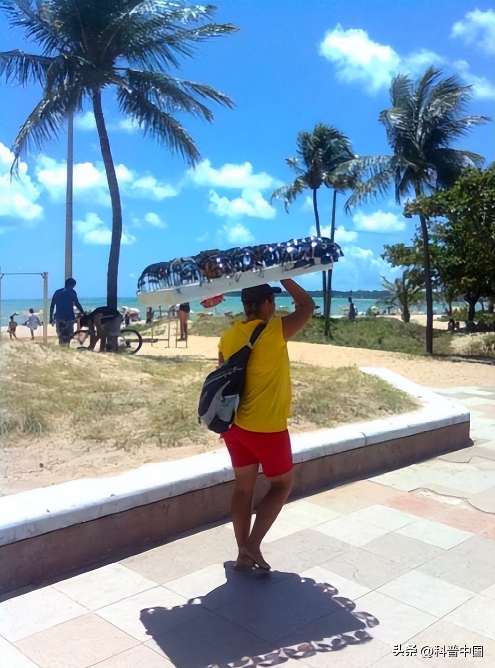 太阳镜用了几年需要换吗,太阳镜用多久需要换新的