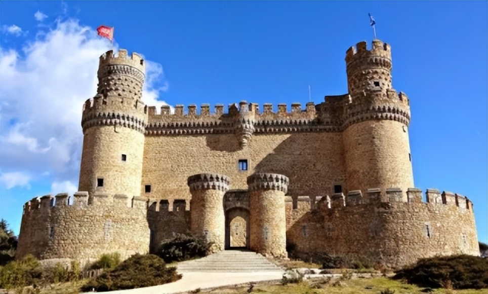 中世纪防御城堡,中世纪城防工事