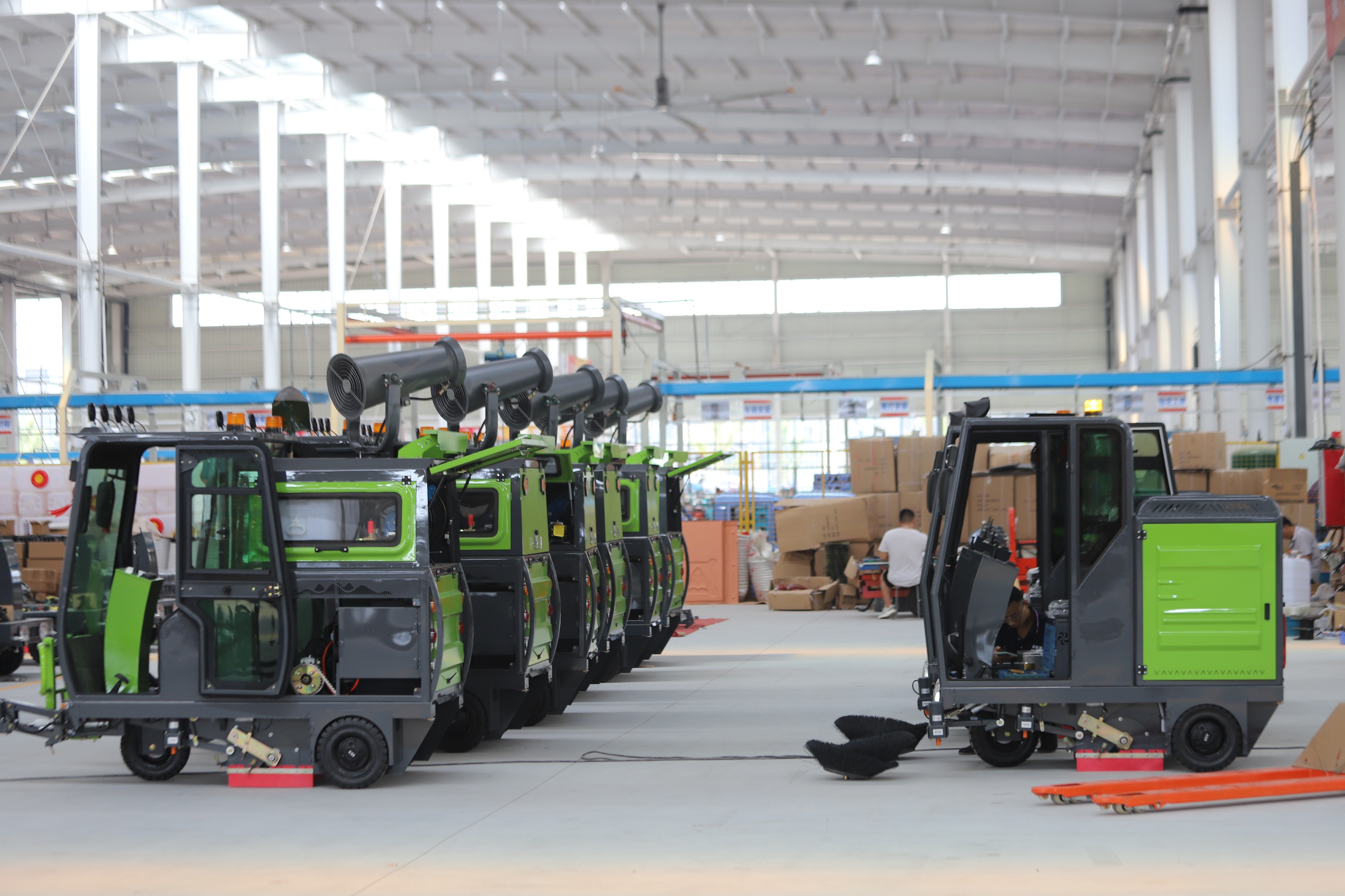 驾驶式扫地车的实用性怎么样,驾驶式吸尘扫地机好用吗