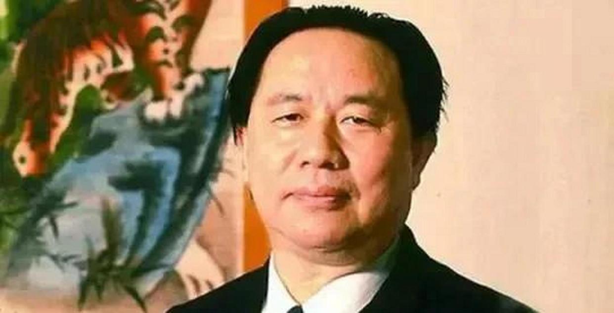 传奇企业家牟其中,1997年中国首富牟其中