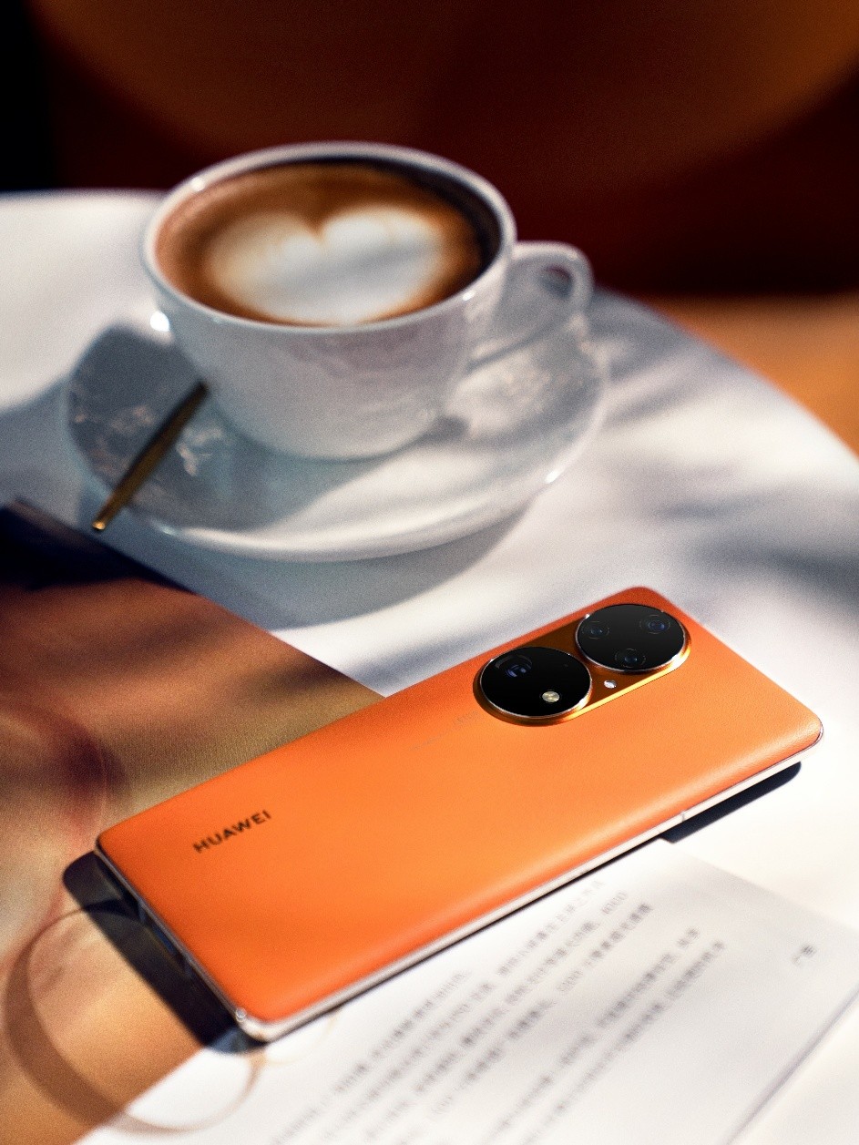 华为P50系列三色齐发：论配色，你可以永远相信P系列