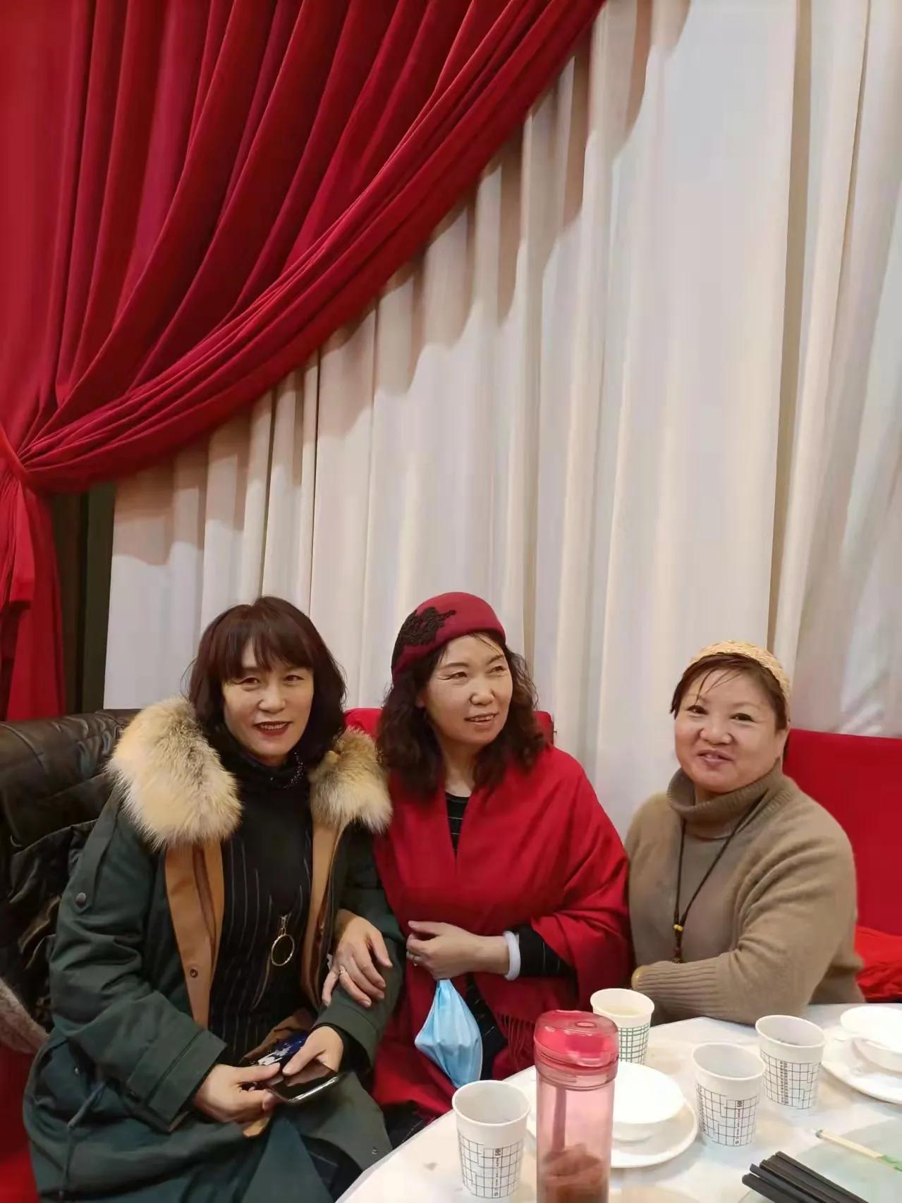 让老人们每天都在愉快中生活专访鼎尊国际雁滩办事处总经理毕开颜