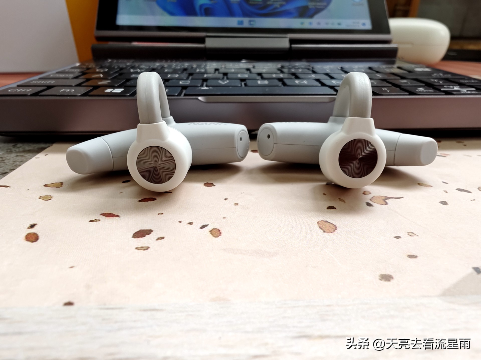 南卡不入耳骨传导蓝牙耳机测评,南卡蓝牙耳机好还是骨传导好