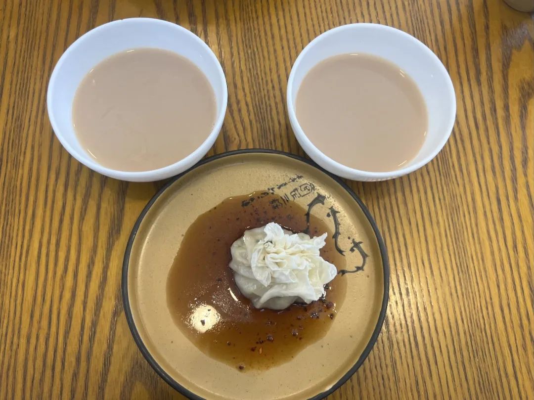 我宣布，烧卖和公厕是我在呼和浩特的心头好