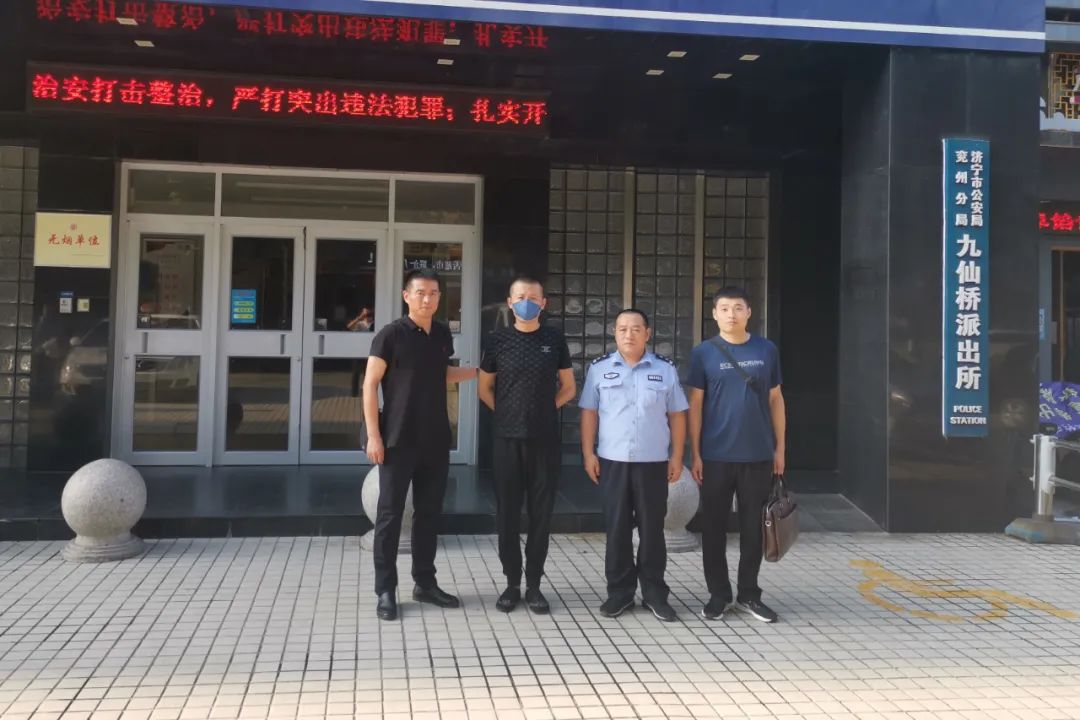 中秋的大街小巷，他们跟你“搭讪”了吗？|百日行动