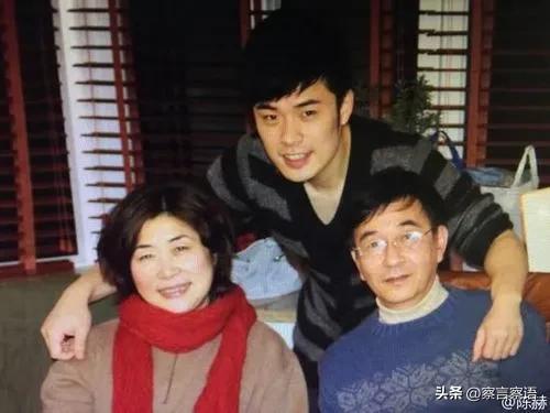 8位鲜少露面的明星妈妈，尤其是最后一位，完全想不到！