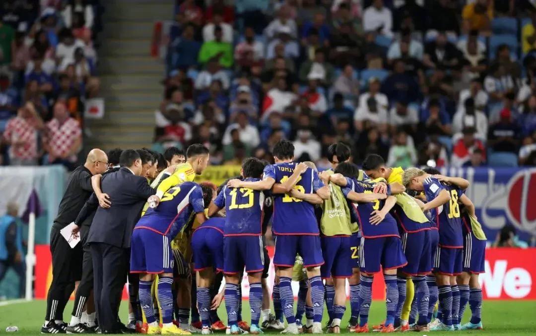 把最好的岁月给了足球,把足球还给足球