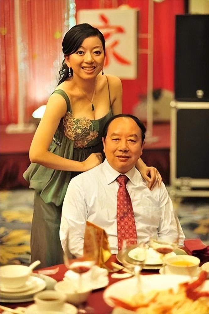 日立掌门人陈丹霞的精彩人生路,陈丹霞深圳市中级人民法院裁定书