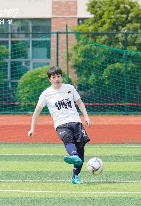 公益足球嘉年华,公益比赛现在开赛