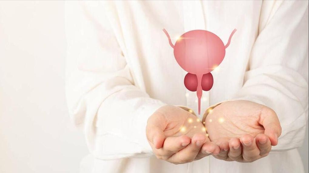 什么？男人也用卫生巾？他们用卫生巾干嘛？医生：看完让人心疼