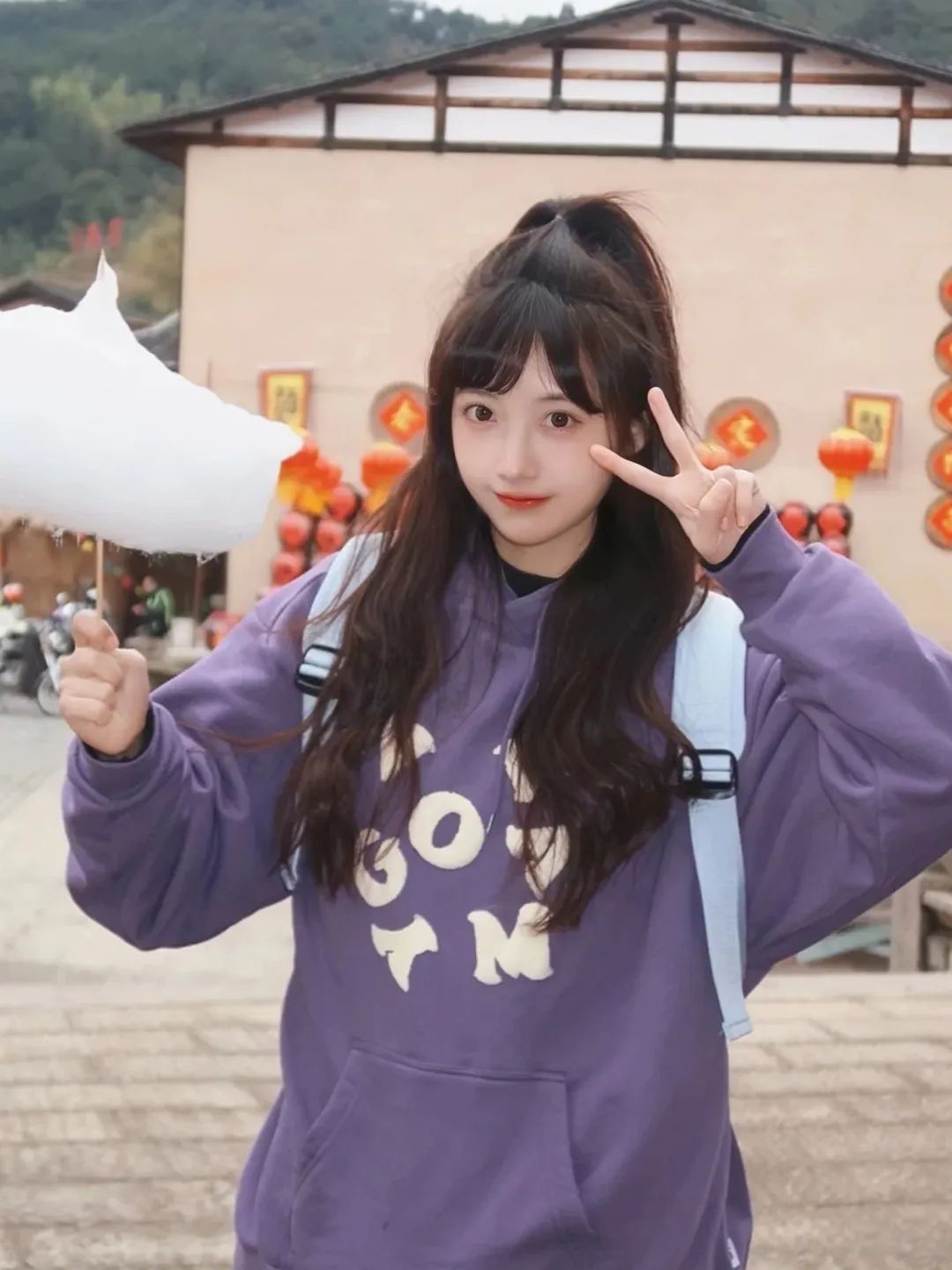 今年别再披头散发了三款减龄发型,秋冬季更适合有氛围感的发型