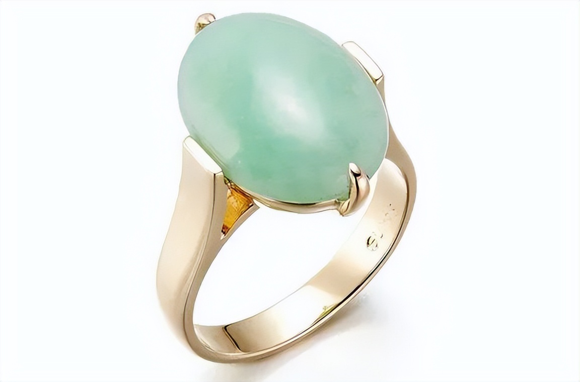 谭松韵关晓彤金鹰节,关晓彤谭松韵红毯走秀