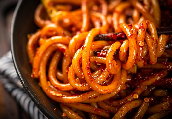 累计卖出100万+份，*疆新**人排队都要吃的就是这款米粉