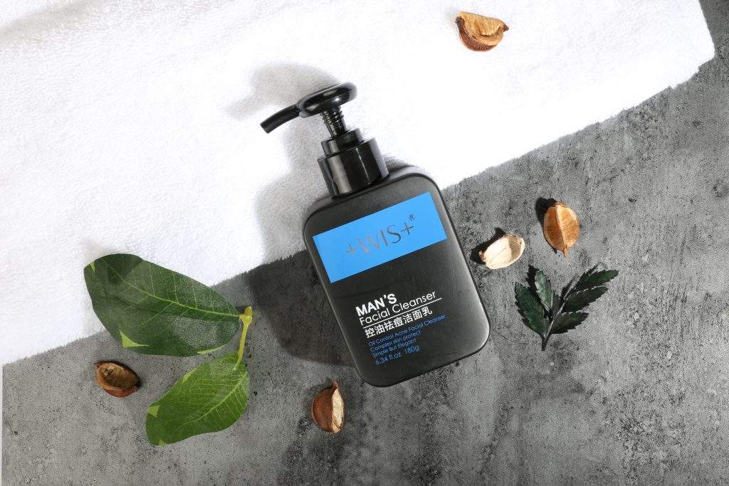 适合冬天的洗面奶排行榜第一名,洗面奶品牌排行榜前十名控油保湿