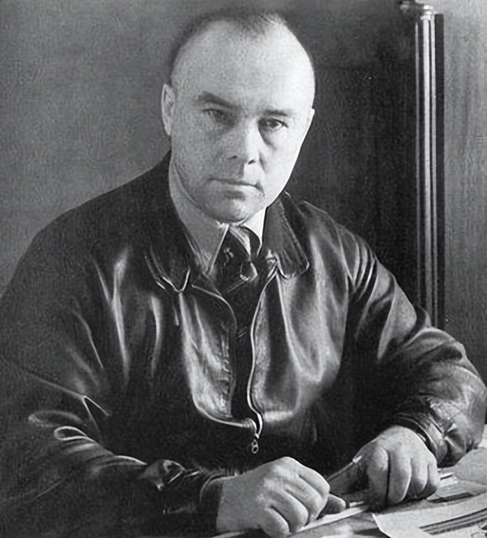 335、他被誉为苏联的歼击机之父！