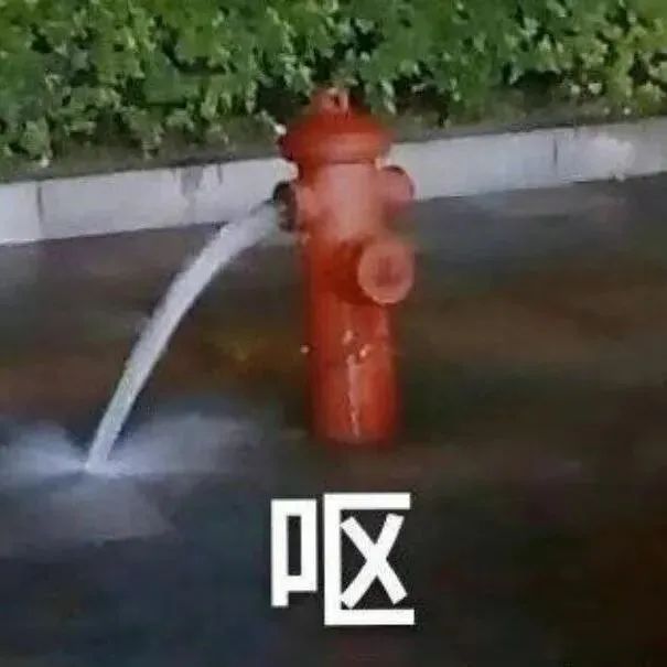 没事你继续打游戏吧表情包,我去打游戏了你乖乖的表情包