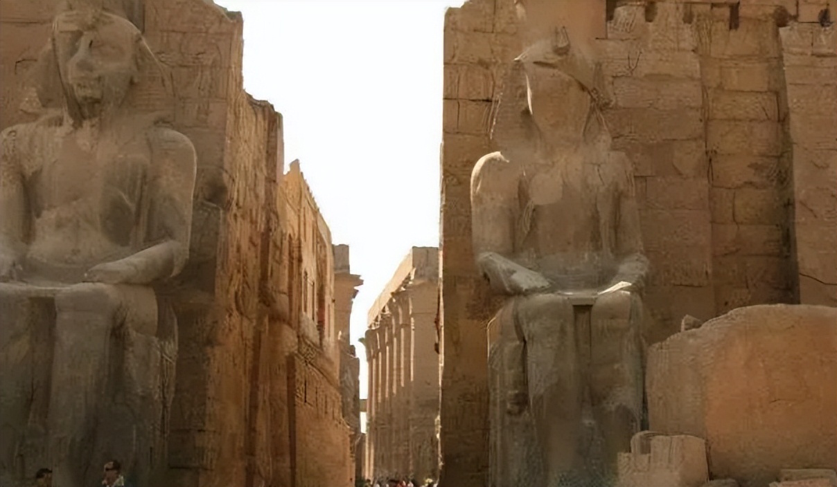 古埃及文字是如何破译出来的,石碑破译法老象形文字