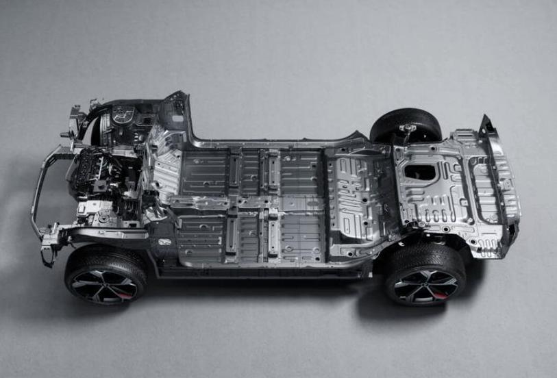 深蓝s7对比宋plus的缺点,比亚迪宋plusdm-i与深蓝s7