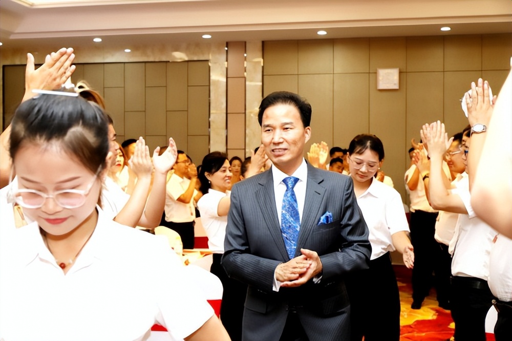 朱氏药业盈利模式,朱氏药业是标杆企业吗