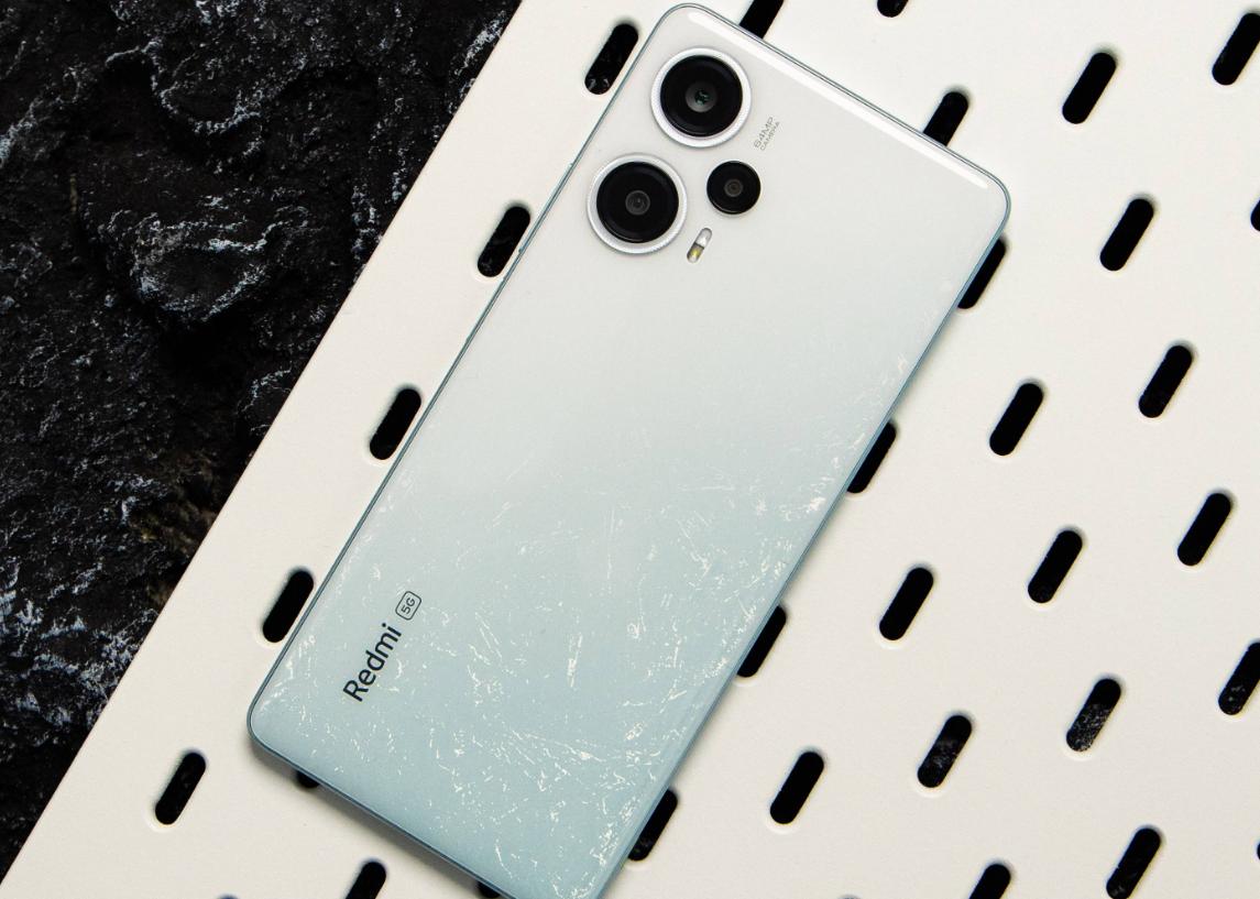 年底换部新手机这4款是好选择,这四款手机或许一用就是好几年