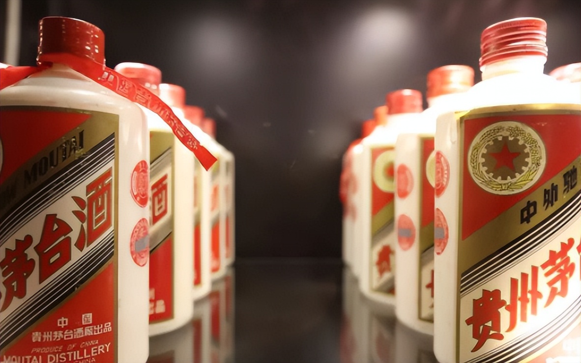 泸州老窖和汾酒剑南春酒哪个好,剑南春红花郎汾酒泸州老窖哪些好