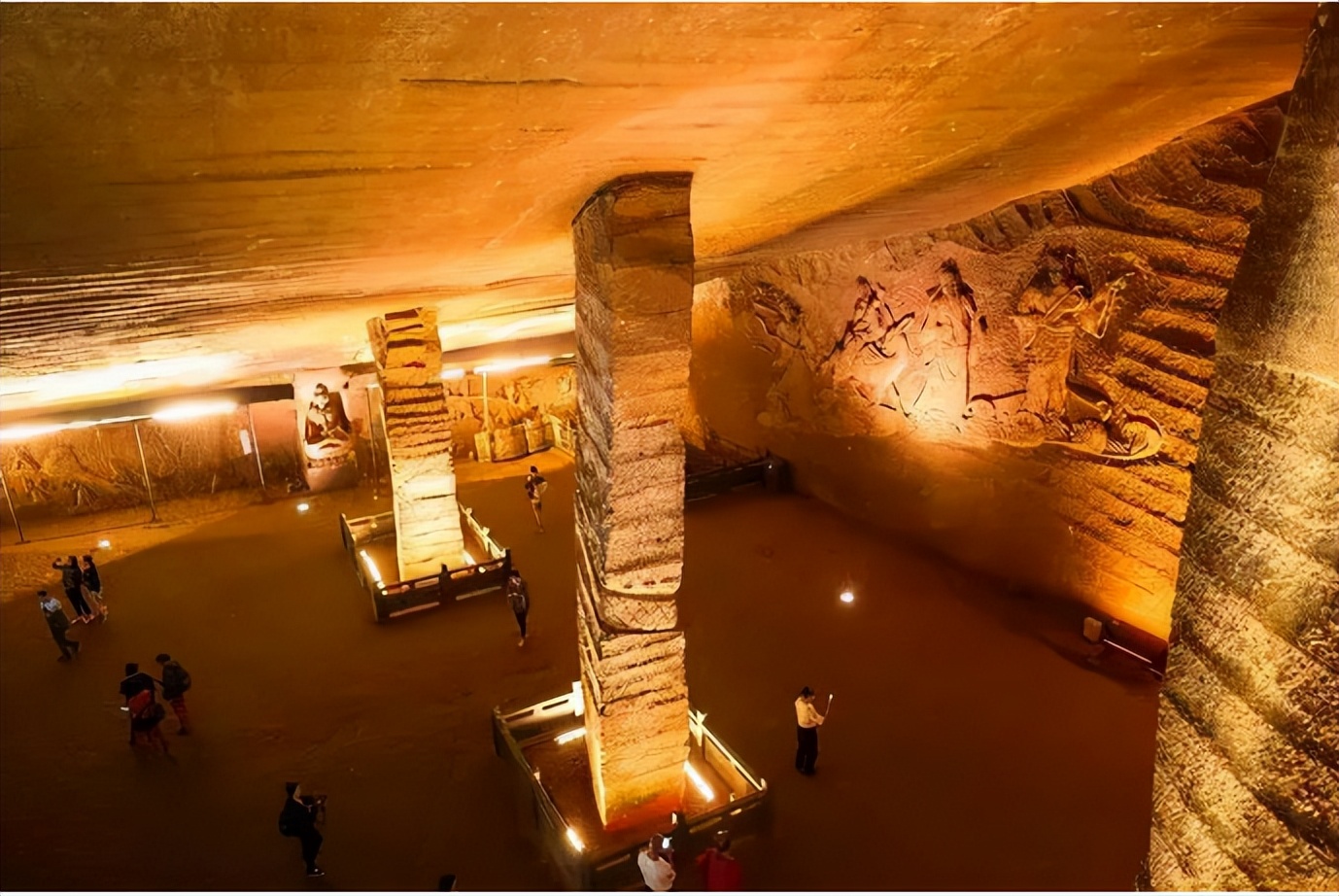 浙江神秘水潭真相,浙江在龙游发现水下龙宫是真的吗