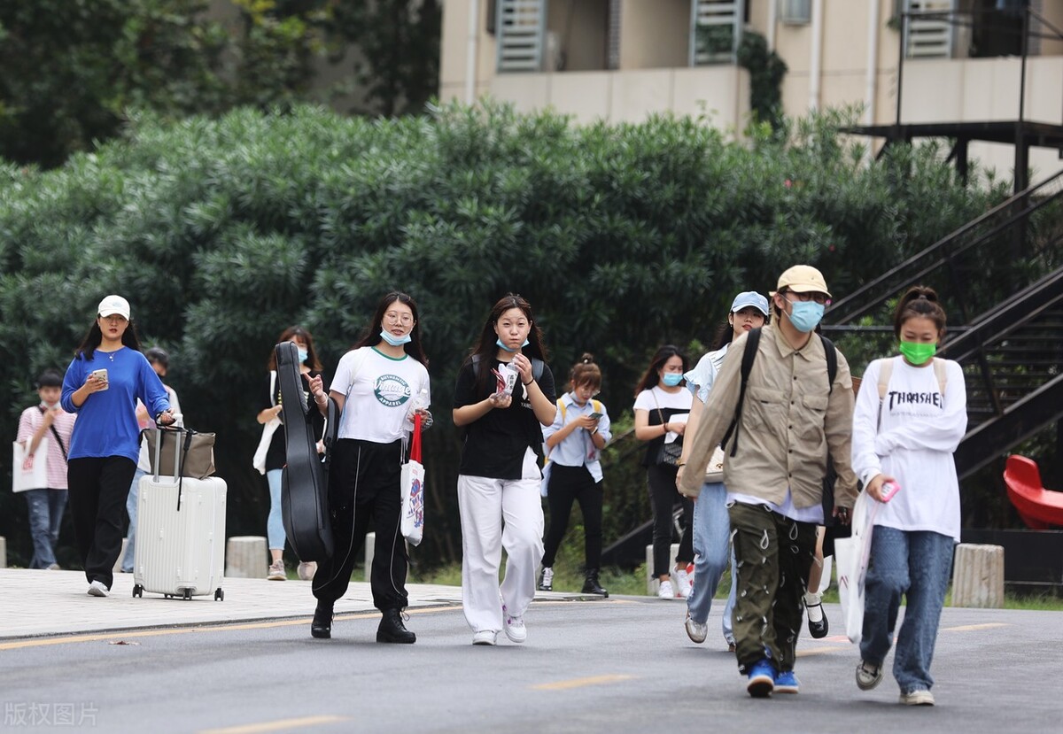 孩子上大学了怎么沟通最好,孩子上大学父母怎么和孩子沟通