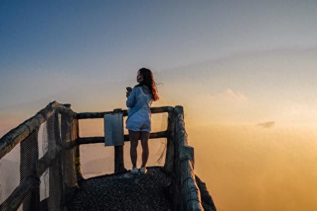 猫儿山是华南第一高峰吗,猫儿山华南之巅多高