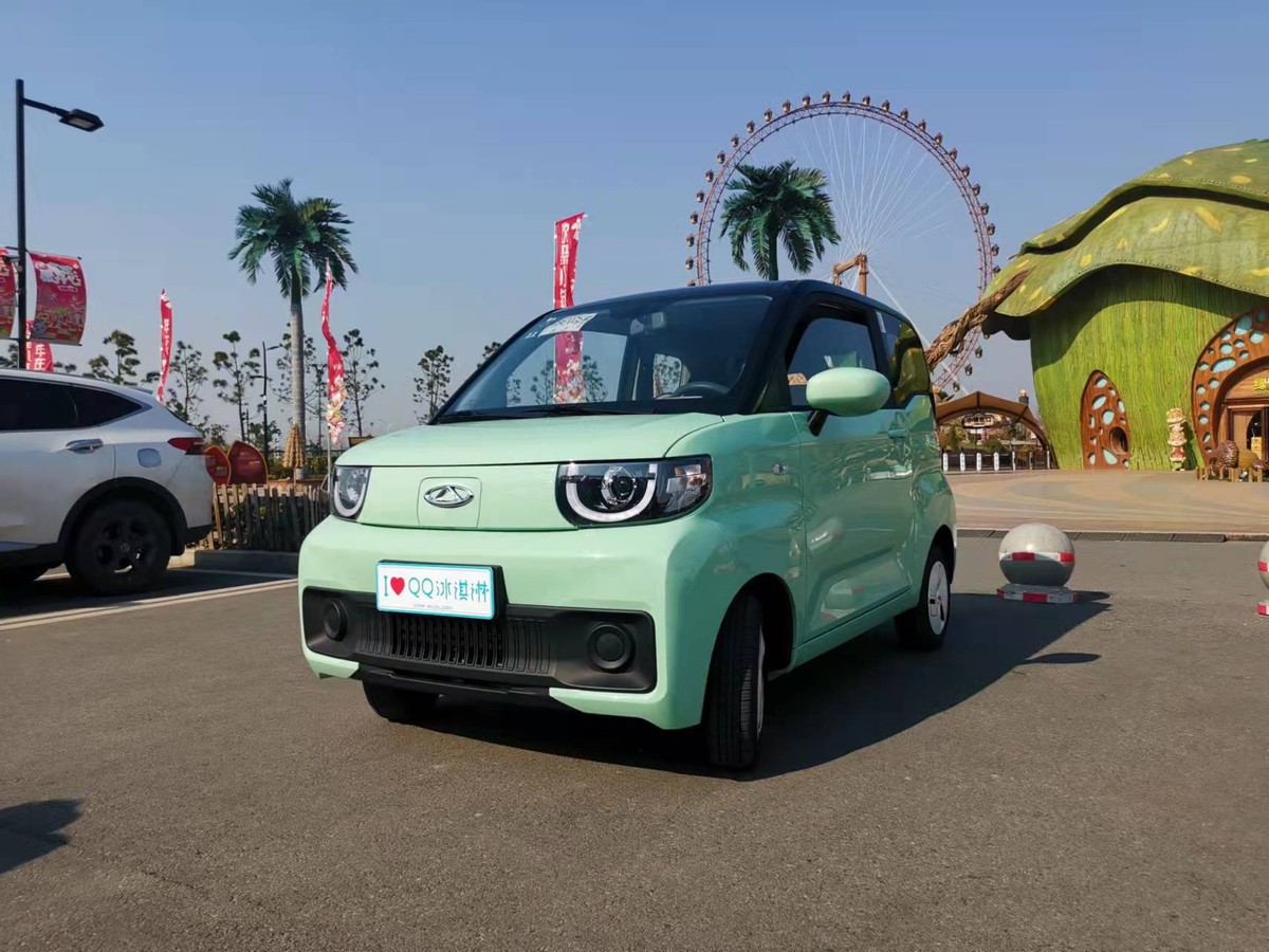 奇瑞qq冰淇淋对比五菱mini哪个好,奇瑞qq冰淇淋170km冬季续航测评