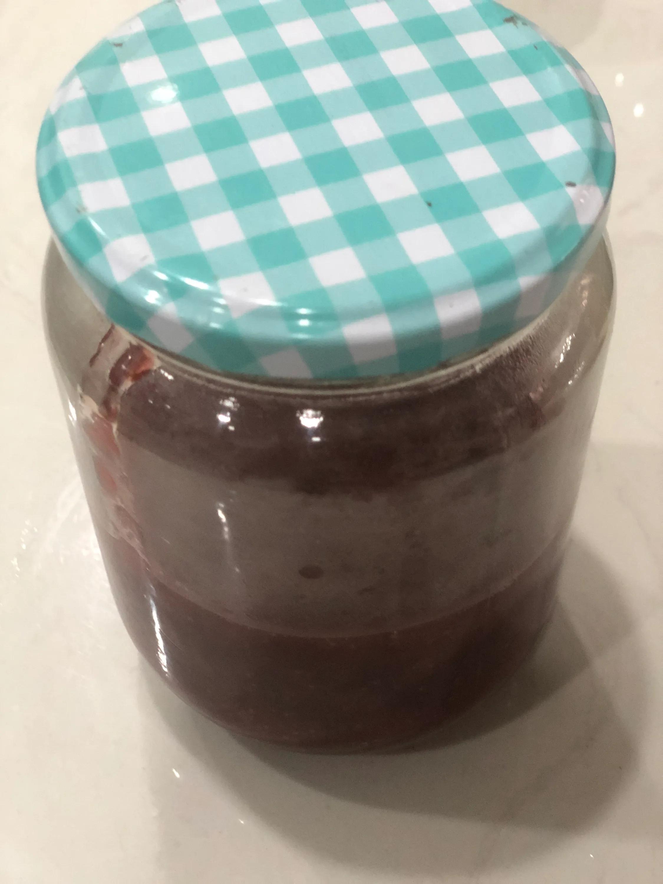 自制草莓酱发黑怎么回事,自制草莓酱热装罐要趁热盖上吗