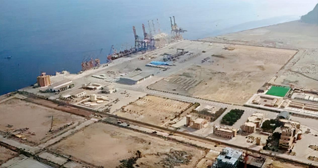 中国援建瓜达尔港是多少年,瓜达尔港建成对巴铁中国有多重要